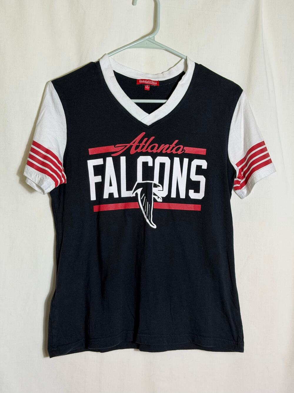 Mitchell & Ness Atlanta Falcons Throwbacks V Neck T Shirt Women’s Small NFL